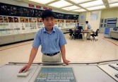 Control room at Qinshan nuclear power plant 2005